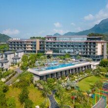 广州合汇温泉酒店1晚+2大1小无限次温泉+室外泳池/亲子儿童俱乐部/儿童托管618元