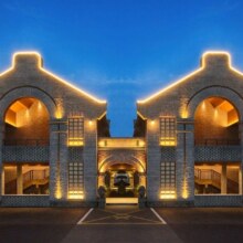 上海林隐艺术酒店（浦东机场店）2晚+上海迪士尼浦东机场接送+迪士尼2大一日票（早鸟）原价3258，现价1188，美团月卡仅1183