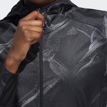 限尺码：adidas 阿迪达斯 女子透气耐磨运动服89元