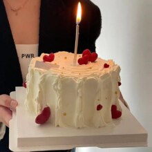 美团 童话王子·生日蛋糕 6英寸 牛奶奶油 送货上门  多店可用现价59元 原价158元