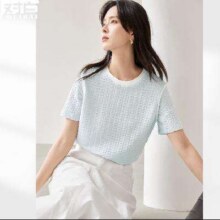 新人价：夏装清爽简约撞色领口肩线肌理感纹路女式圆领短袖T恤36元