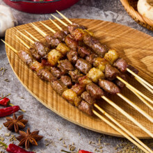 plus会员:鲜京采 羊肉串 2斤（50串）195.66元（合48.91元/件）