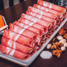 27.07元/斤！鲜京采 内蒙古羔羊原切羊肉卷 1kg(250g*4包)￥54.15 比上一次爆料降低 ￥53.98