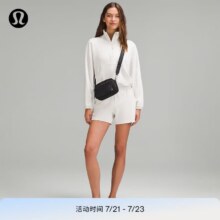 plus  lululemon Everywhere 斜挎包 *金属件 LU9C80S 黑色 O/S441.6元