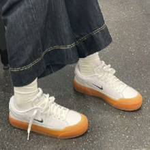 nike 耐克 女鞋260元