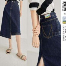 对白 凯伊莱文联名 女式牛仔半裙89元