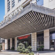 美团 天港禧悦酒店（余姚中学万达广场店）1晚原价388元现价仅需298元