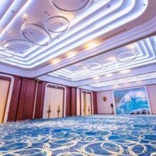 3人低至6.9折！美团 上海海昌奥特曼主题酒店1晚+上海海昌海洋公园门票2大1小+官方渠道专享礼遇+奥特曼主题礼遇+3人奥特曼冰封剧场+奥...原价2482元 现价1696元