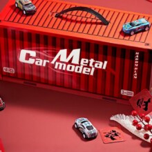 中精质造 六只合金飞机+六只合金车+弹射器 手提礼盒包装9.9元（需领券）