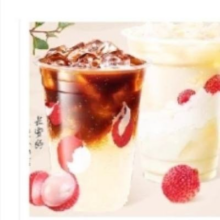 瑞幸咖啡 拿铁/燕麦拿铁/鲜萃轻轻茉莉/标准美式/冰茶6.58元+100淘金币