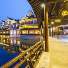 乌镇昭明书舍 标准间 1晚+早餐 2份/天+双人西栅景区门票899元（原价1299元）