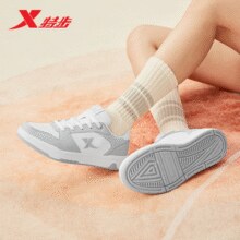 XTEP 特步 男女款网面缓震休闲运动跑鞋￥52.10 1.0折