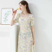 科蒙 透气桑蚕丝~温柔甜美风花卉收腰A字长裙真丝连衣裙738元