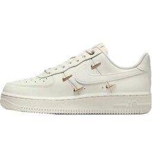 NIKE耐克女子WMNS AIR FORCE 1 07 LX运动休闲鞋FV3654-111594元