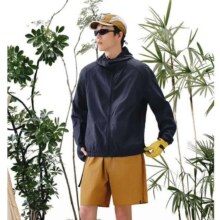京东百亿补贴、PLUS：京东京造 造超轻防晒衣87.91元（需领券）