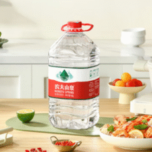 NONGFU SPRING 农夫山泉  饮用天然水 4L*4桶￥15.59 比上一次爆料降低 ￥6.33