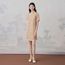 V·GRASS 【新中式旗袍连衣裙】维格娜丝桑蚕丝棉连衣裙24夏新款手工盘扣518元