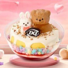美团到店/外卖 DQ·蛋糕·冰淇淋【七夕限定】爱恋小兔熊蛋糕冰淇淋现仅59.99元，原价89元