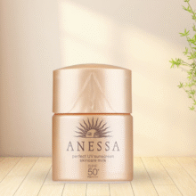 三人团:安热沙（Anessa）安耐晒金灿倍护防晒霜小样12ml小金瓶防晒乳14.9元