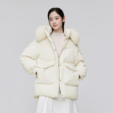 波司登 奥莱冬女中款毛领羽绒服连帽宽松外套
