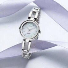 七夕必备好物！CITIZEN 西铁城 女士光动能贝母表盘钢带腕表 EM0631-83D￥1186.45 7.1折 比上一次爆料降低 ￥223.55