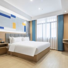 美团酒店 百时快捷酒店 【暑期出游98元含双早通兑】锦江爆款团购-多店单晚含双早（7天优品,锦江之星,白玉兰等多品牌）98元