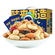 洽洽 每日坚果 750g＊2件89元包邮（合44.5元/件）