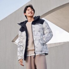 需首购、礼金：波司登 短款时尚运动面包羽绒服430.2元起+159.8元礼金+60元淘金币