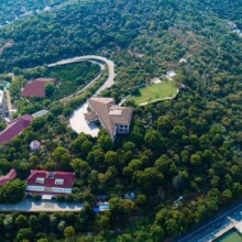 携程 苏州东山宾馆 叠翠楼园景标准房 2晚(连住)+早餐2份/天 +星空影院观影体验券2份