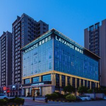 锦江九十周年 248元超品通兑券 锦江爆款团购-多店单晚（麗枫,7天酒店白玉兰,锦江都城,丽怡,IU酒店等多品牌）单晚248元 券后九晚2032元（225.78元/晚） 可拆分核销 未兑可退
