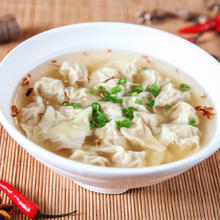 三全 三鲜飘香小馄饨300g4.8元