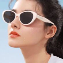UV400防晒尼龙镜片！ELLE EL3001 复古猫眼太阳镜 两色￥139.82 5.4折
