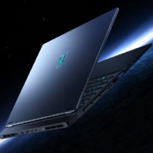 18号20点新品：宏碁（acer）掠夺者 战斧9 Neo S 16英寸(U9-275HX 32G 1T RTX5070 2.5K OLED 240Hz )
