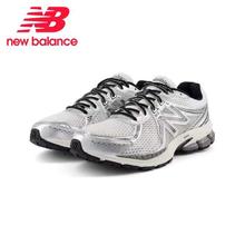 new balance [IU同款]NB860系列男女休闲老爹鞋368元