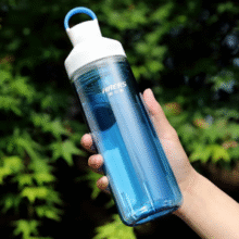 HAERS 哈尔斯 Tritan材质运动水杯 590ml 双层防烫￥9.90