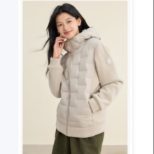 雪中飞 加厚御寒羽绒服 无缝胶囊拼接款连帽纯色外套 多色可选139.41元包邮