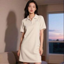10点：阿迪达斯三叶草 女子运动宽松休闲短袖 POLO连衣裙79元