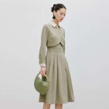 2日10点、超V会员：Y.SING 衣香丽影 灯芯绒 假两件连衣裙136元包邮