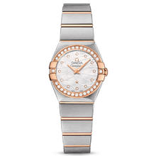 OMEGA 欧米茄 星座系列贝母盘典雅间金镶钻石英女表123.25.24.60.55.01234694元
