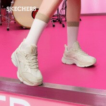 轻松打造超酷造型！Skechers 斯凯奇 漫月鞋 女款高回弹轻质吸震休闲跑步鞋 177590￥177.25 2.4折
