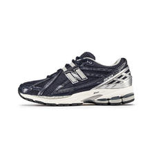 new balance 女款复古老爹鞋 M1906RCA