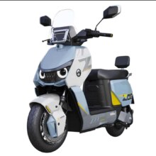 金箭 零界900电动摩托车 74V110A锂电池新款 月慕白/粉雾蓝【续航200公里】 原装锂电池9799元（需领券）这个配置里性价比最高的了