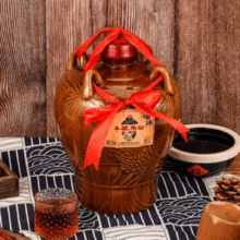塔牌 手酿陶坛 五年陈 半甜型 绍兴黄酒 1.5L*6坛￥166.60 比上一次爆料上涨 ￥20.9