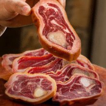 中华老字号！金字 金华火腿蹄片 礼盒装 1kg￥89.00 3.9折 比上一次爆料上涨 ￥10