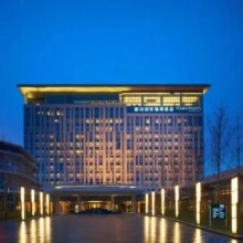 美团 北京野生动物园门票2张+早餐+5星福朋喜来登酒店一晚679元