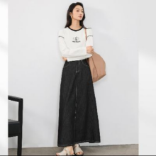 1日10点：对白 杜鹃同款 丹宁撞色明线A字裙 S-XL113元