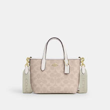 COACH 蔻驰 青年女士单肩手提包 CW032券后1288元