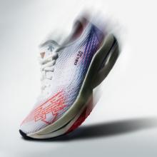 DESCENTE 迪桑特 DELTA 男女通用跑鞋 D4223RRN51750元