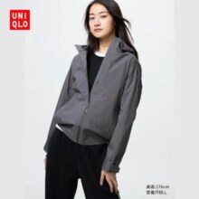 UNIQLO 优衣库 女装BLOCKTECH连帽外套/户外防风耐久防水薄外套+凑单159.58元