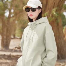 22日10点：雪中飞 工装外套女秋冬2025新款休闲运动男女防泼水机能登山服PC62.18元（需领券）
